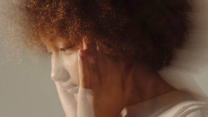 Más-allá-de-la-inteligencia-emocional-cómo-la-gestión-de-emociones-te-ayuda-a-estar-bien-large-16_9