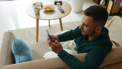 Pasarse-el-día-en-Internet-afecta-a-nuestra-salud-mental-large-16_9