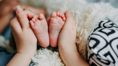 cambios-psicologos-en-mujer-tras-maternidad-large-16_9