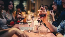 fluir-sin-etiquetas-ni-en-los-grupos-de-terapia-ni-en-la-vida-wide_webp